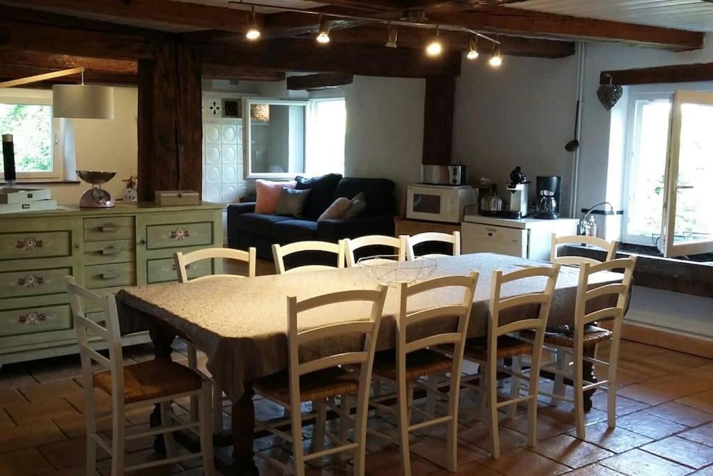 Ferme De Chenezeau - 15 Personnes , 7 Chambres Gérardmer Zewnętrze zdjęcie
