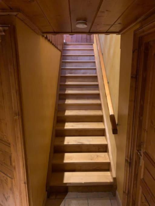 Ferme De Chenezeau - 15 Personnes , 7 Chambres Gérardmer Zewnętrze zdjęcie